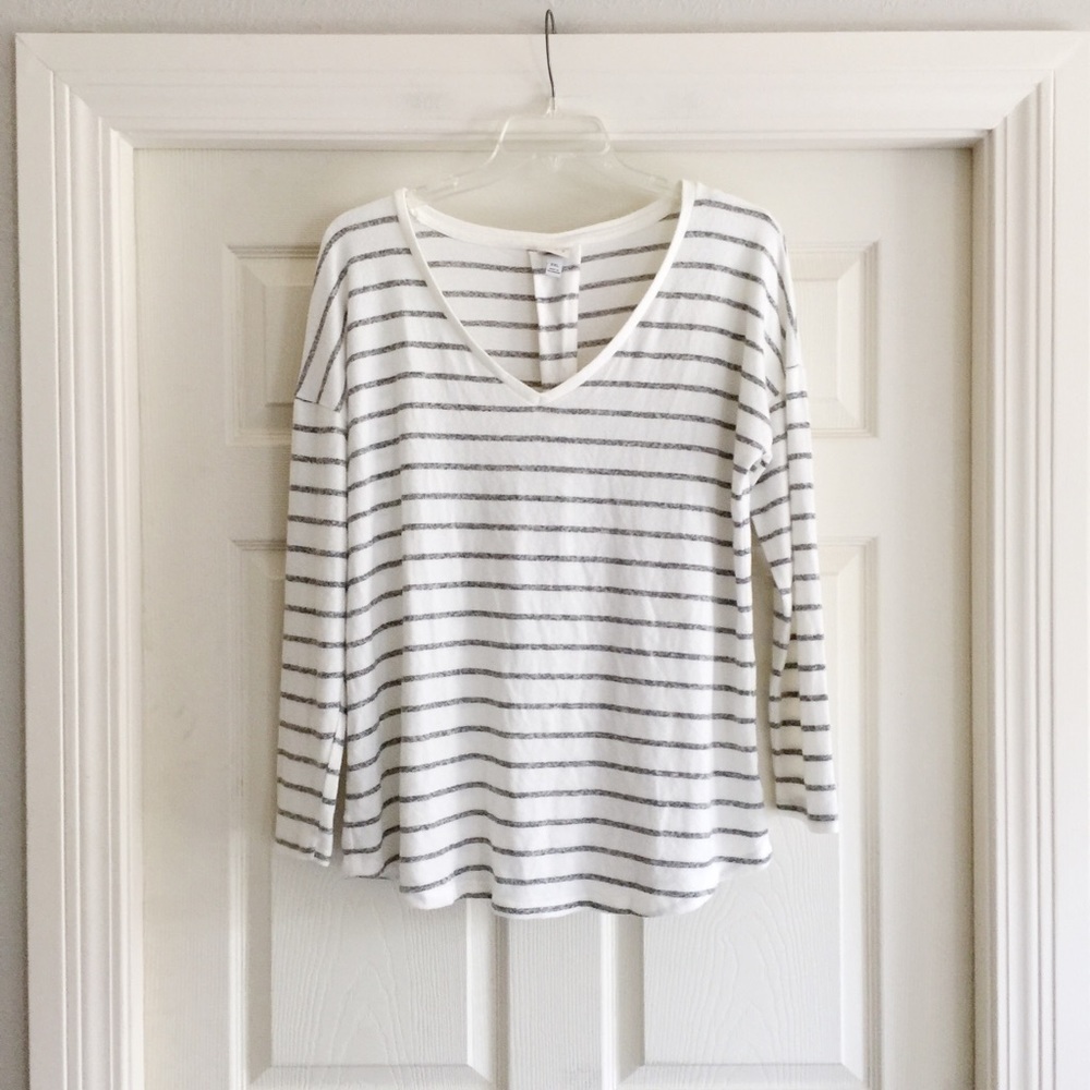 NWT A New Day Striped V Neck Top XXL B321